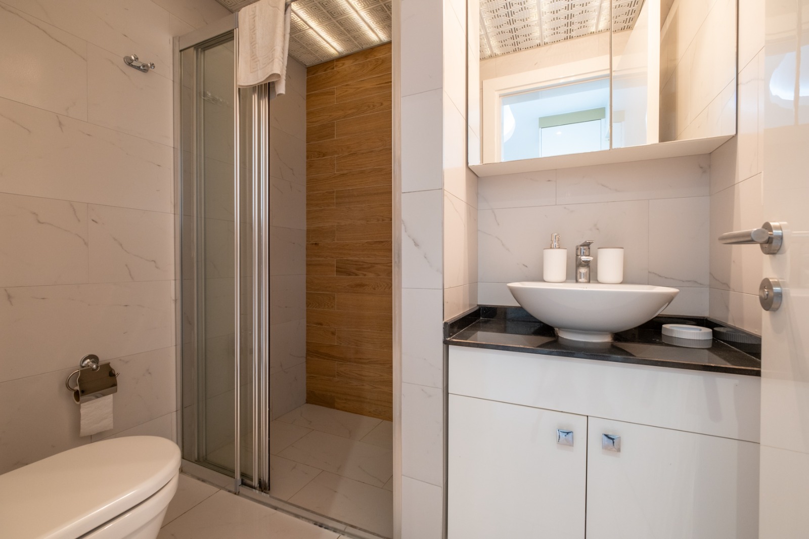 Banyo gider akış testi görseli