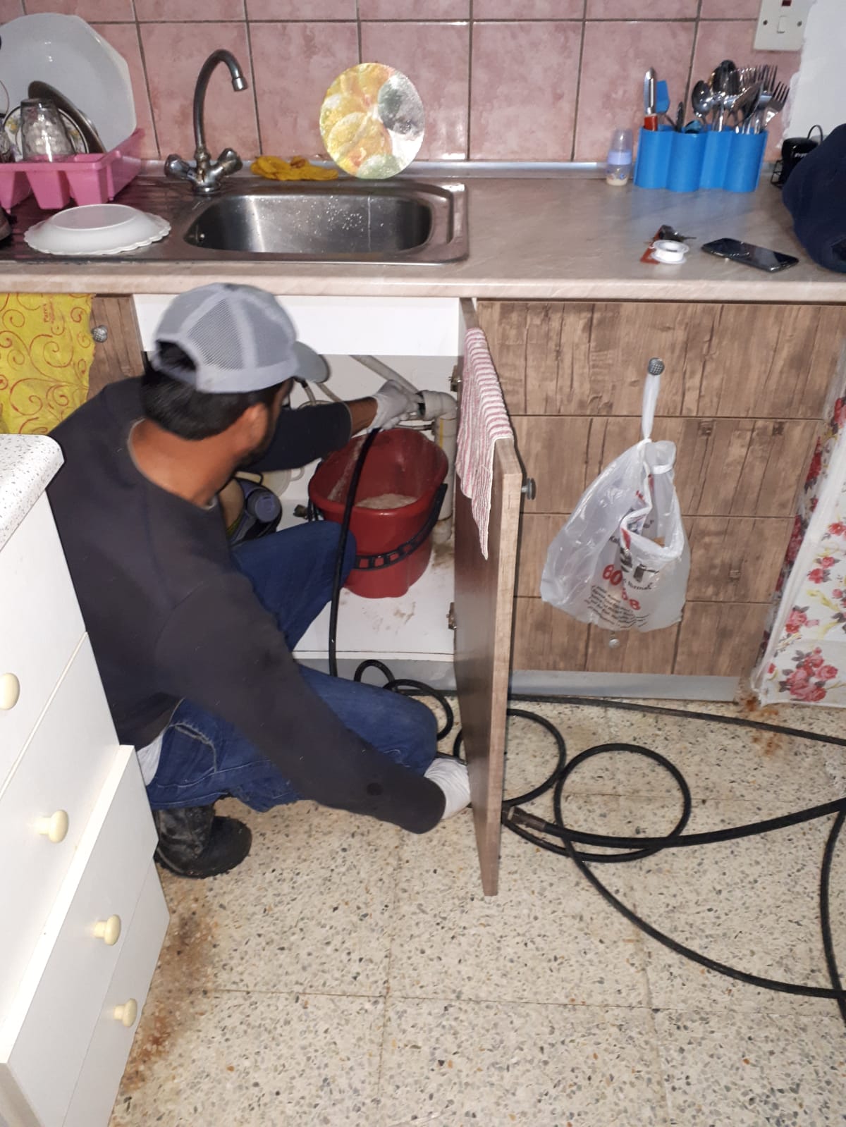 Lavabo altı gideri açma ve kontrol