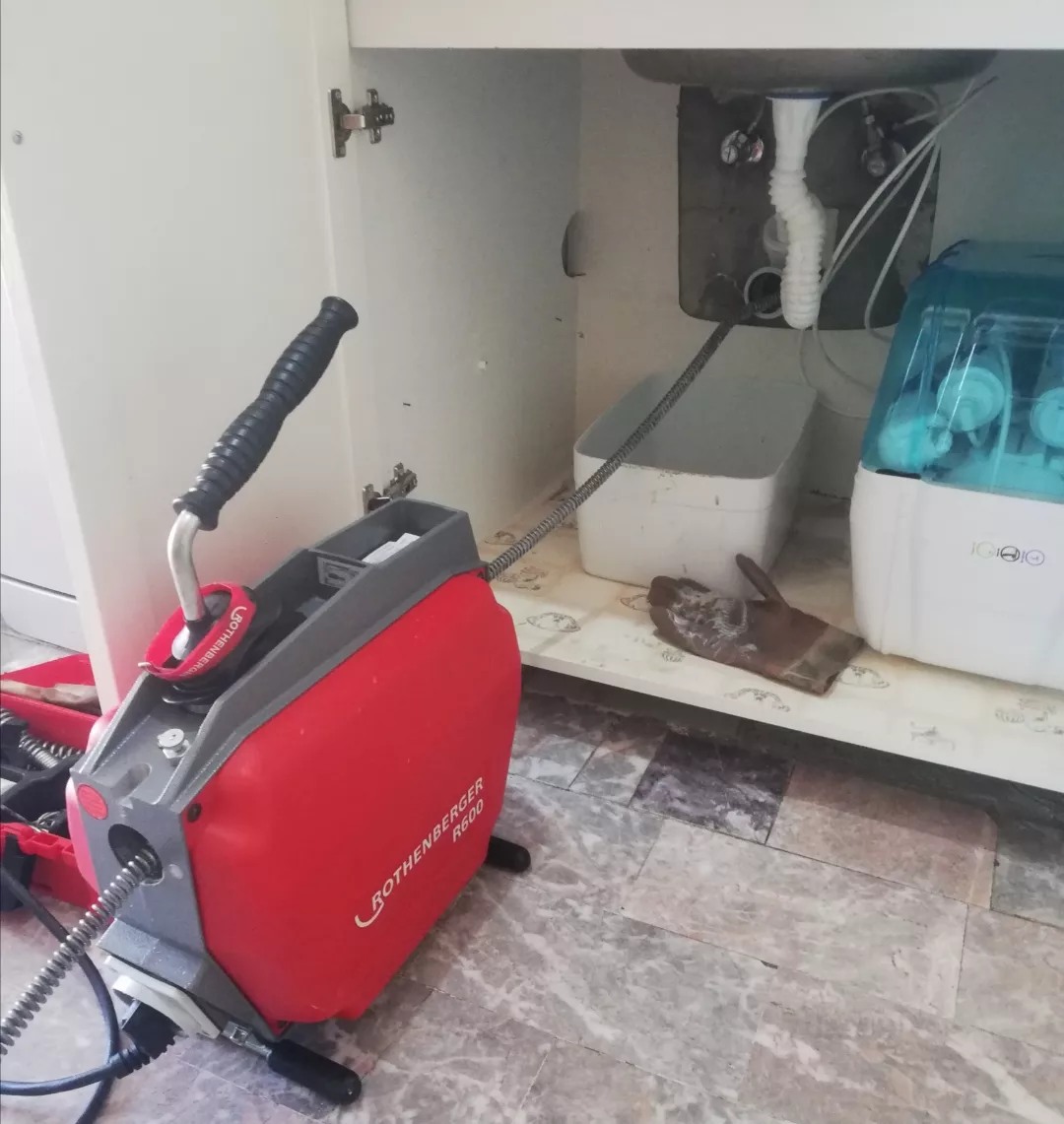 Lavabo gider tıkanıklığı açma