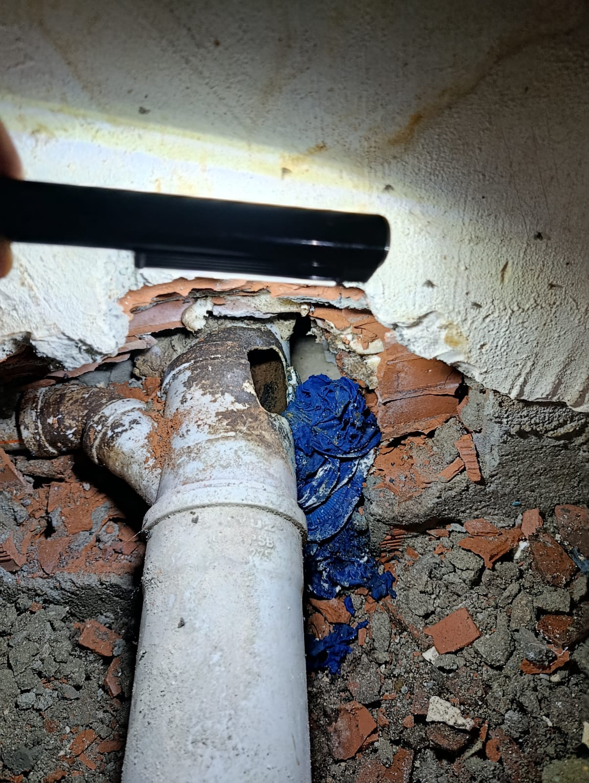 Gömme rezervuar değişimi ve tesisat onarım çalışması