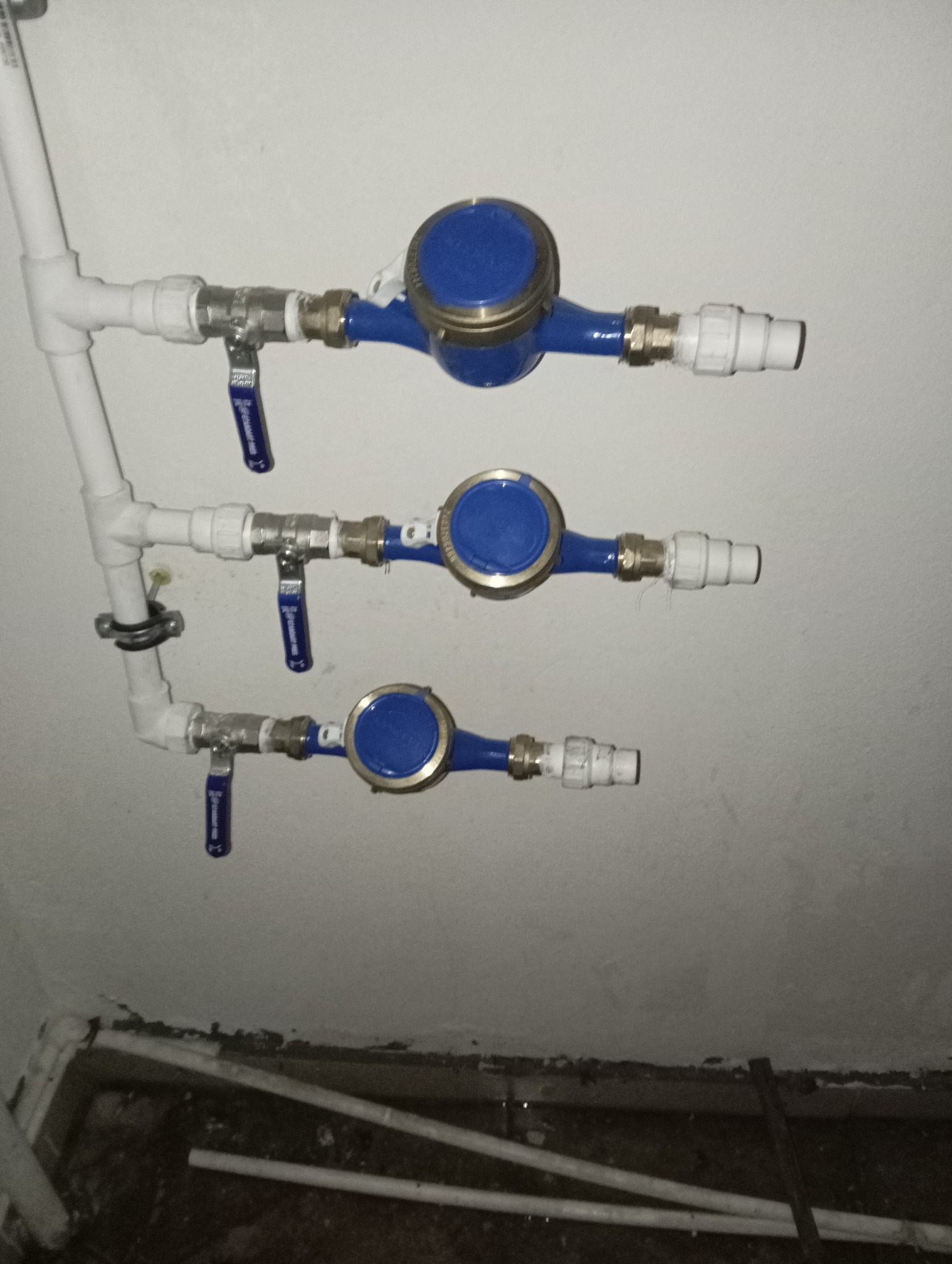 Su saati ve basınç kontrolü